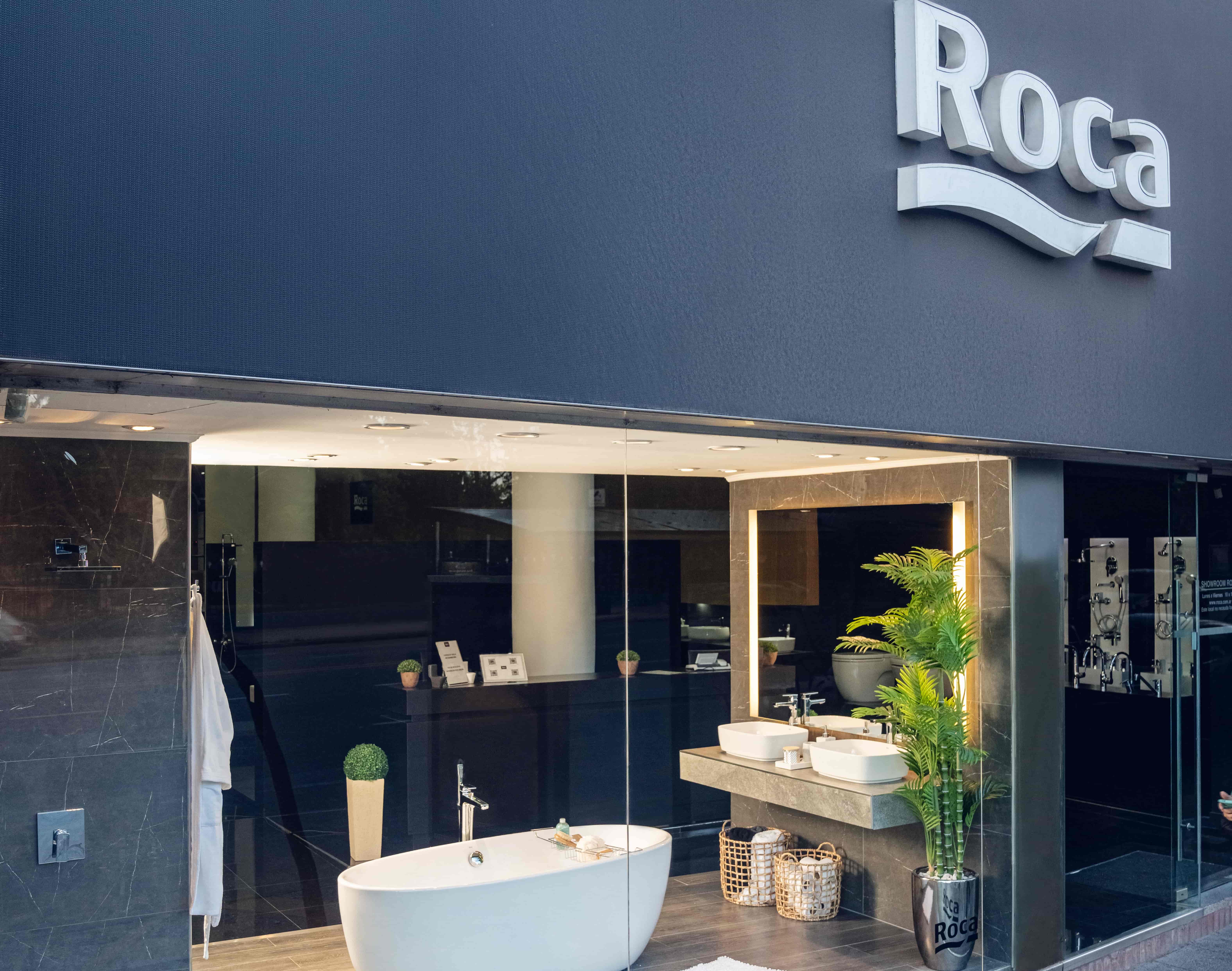 <p>Roca se ha convertido en el primer fabricante de cuartos de baño que abre un showroom en la ciudad de Buenos Aires.</p>