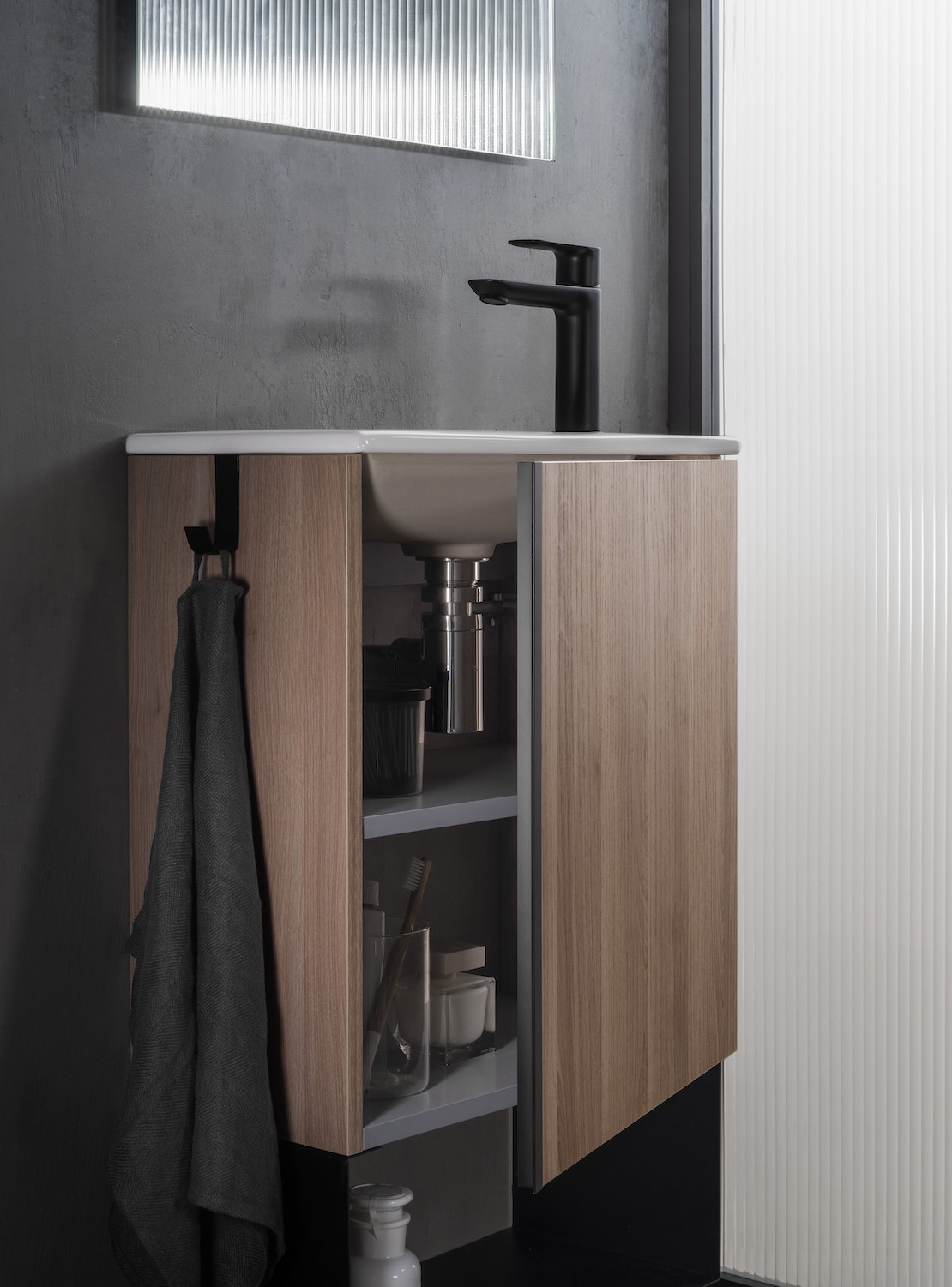 Bathroom furniture: style and functionality combined | Roca Bathrooms ...